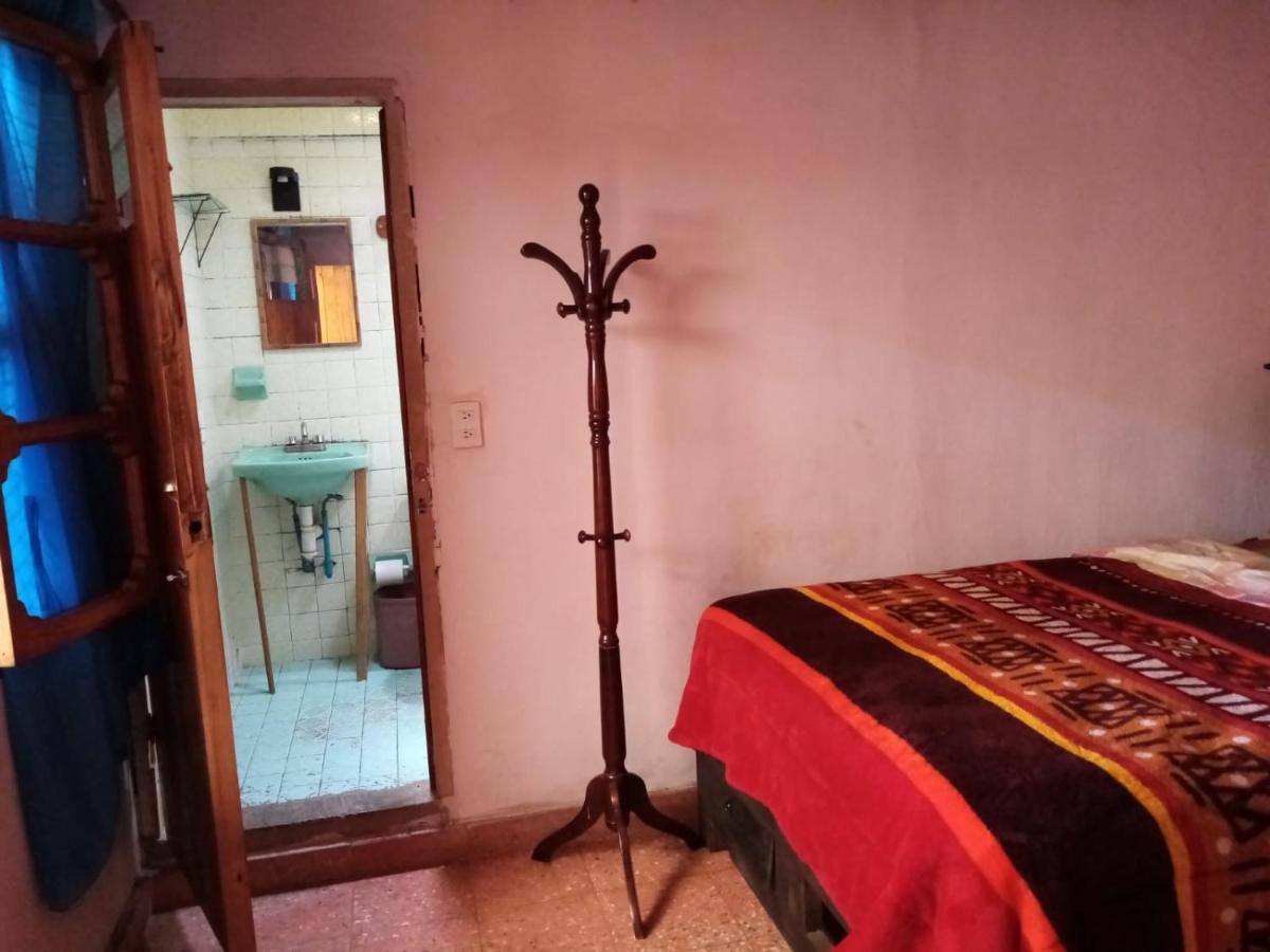 Casa Lothuz Spacio Cultural Y Disidente San Cristóbal de Las Casas المظهر الخارجي الصورة