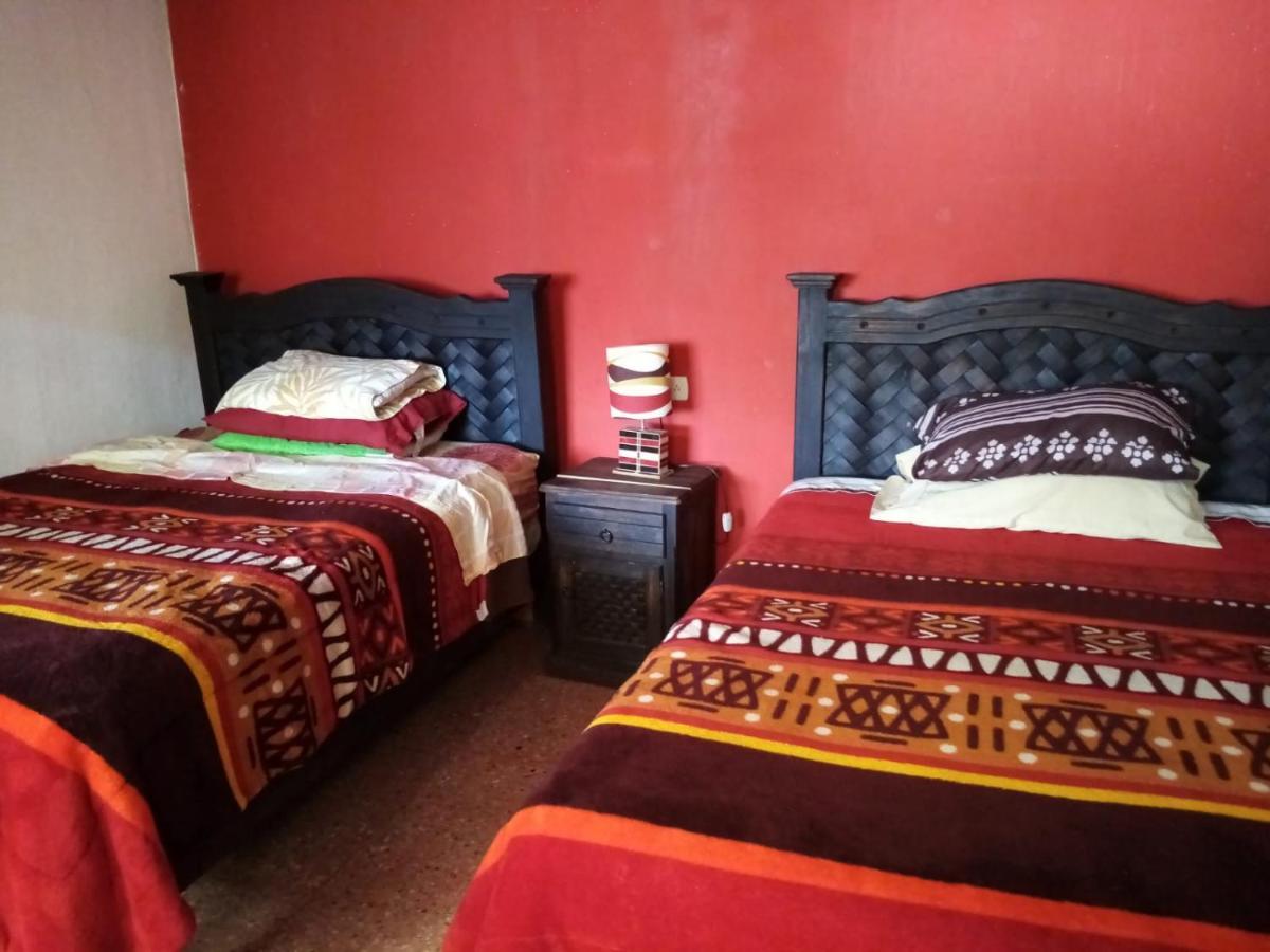 Casa Lothuz Spacio Cultural Y Disidente San Cristóbal de Las Casas المظهر الخارجي الصورة