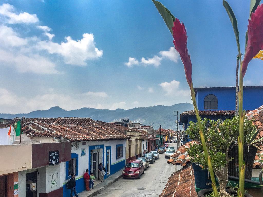 Casa Lothuz Spacio Cultural Y Disidente San Cristóbal de Las Casas المظهر الخارجي الصورة